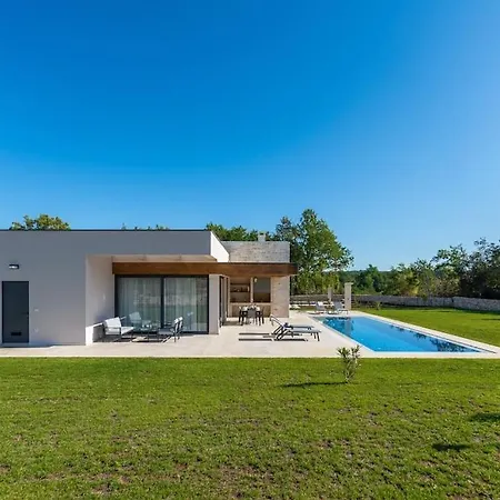 Villa Ariana